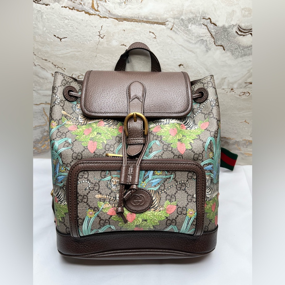 #09710XZ Unused Gucci Tiger Backpack